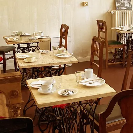 Lux Hotel